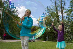 create giant soap bubbles bubblelab