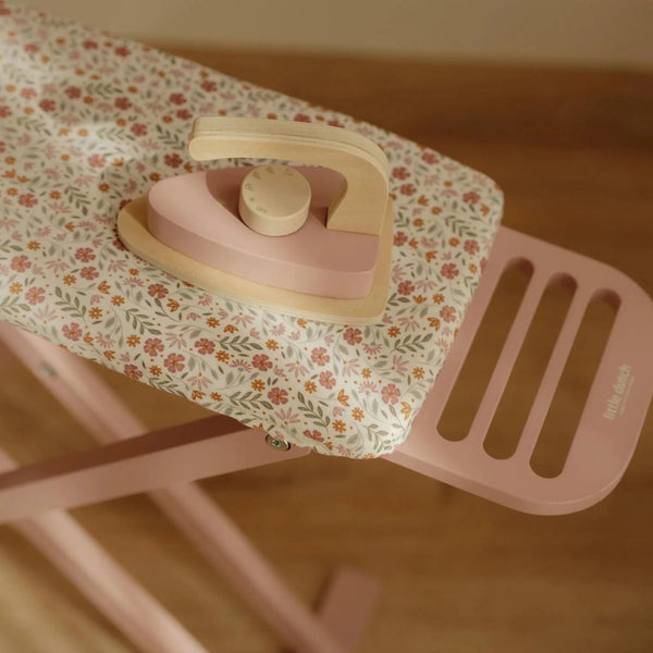 LITTLE DUTCH - Wooden ironing board with iron