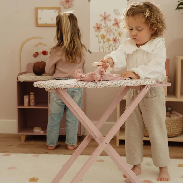LITTLE DUTCH - Wooden ironing board with iron