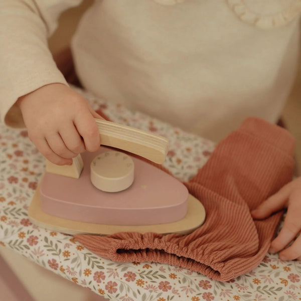 LITTLE DUTCH - Wooden ironing board with iron
