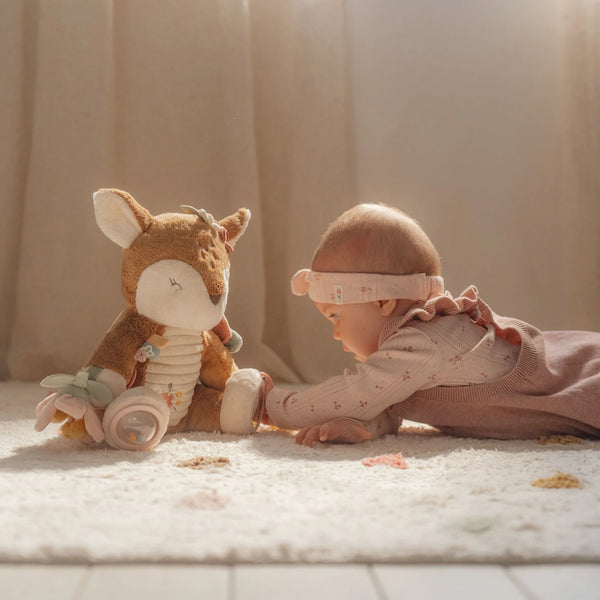 LITTLE DUTCH - Activity Cuddle Deer - Pink - Fairy Garden