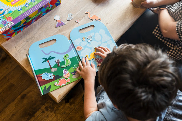 MY CREATIVE BOX - Dinosaur Magnetic Play Set